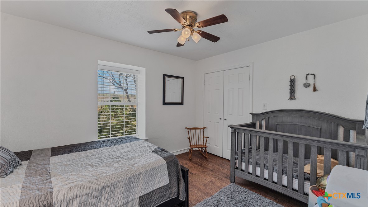 1652 Mcknight Road Property Photo 22