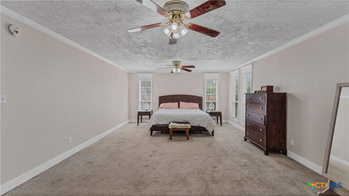 1652 Mcknight Road Property Photo 26