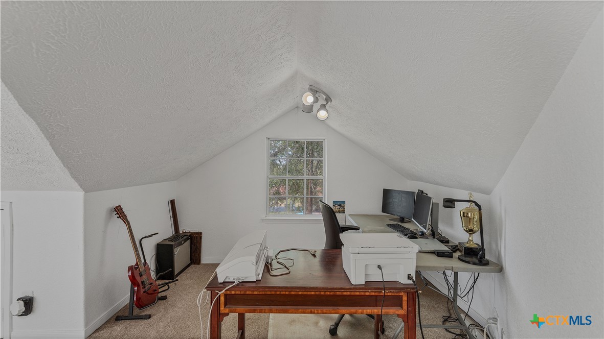 1652 Mcknight Road Property Photo 35
