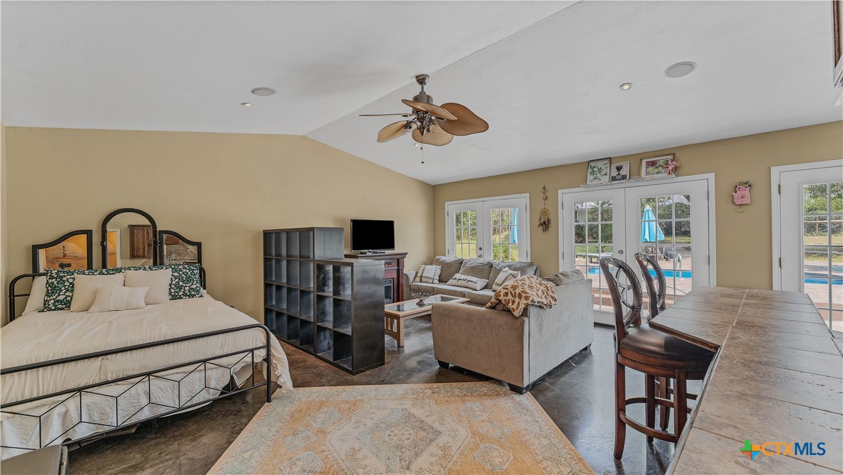 1652 Mcknight Road Property Photo 46