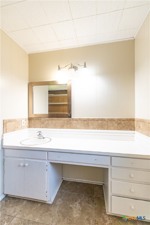 605 Beacon Street Property Photo 13