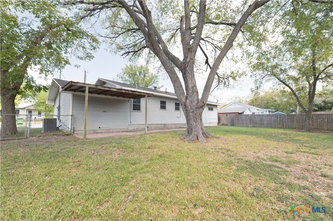 605 Beacon Street Property Photo 17