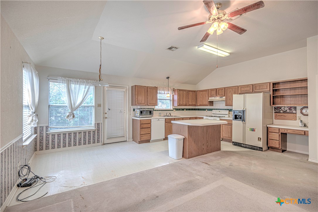 614 Sabine Circle Property Photo 19