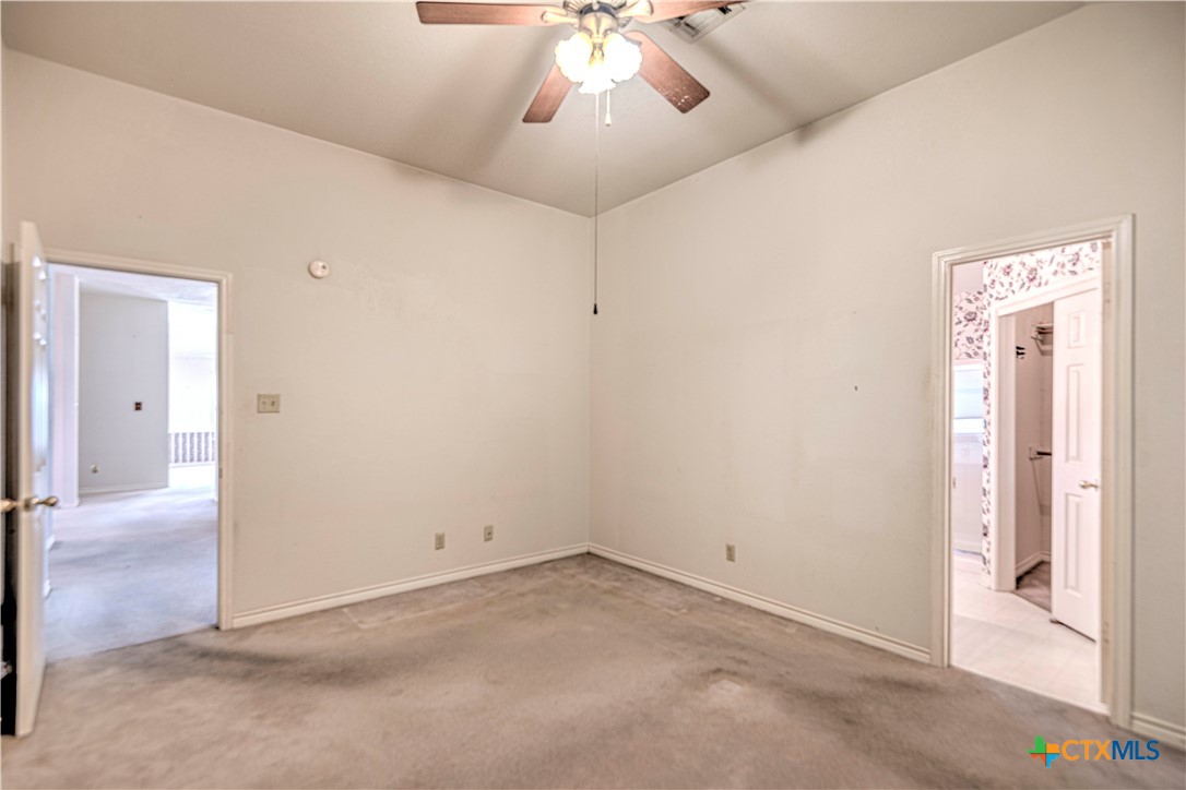 614 Sabine Circle Property Photo 24