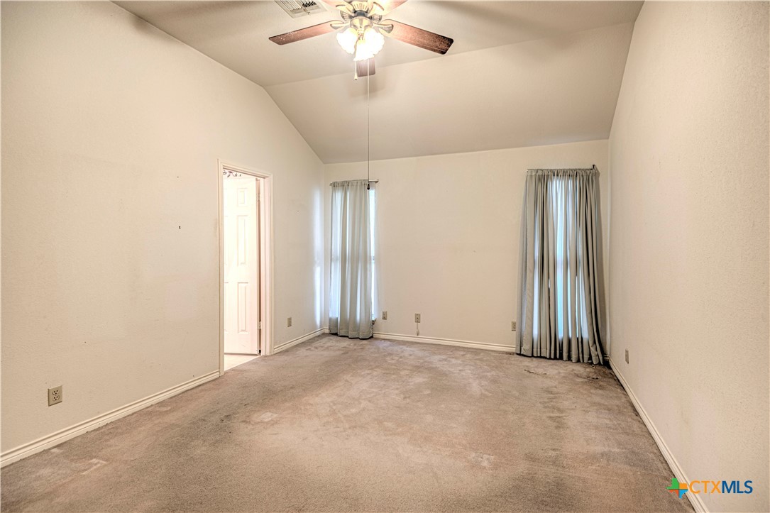 614 Sabine Circle Property Photo 25