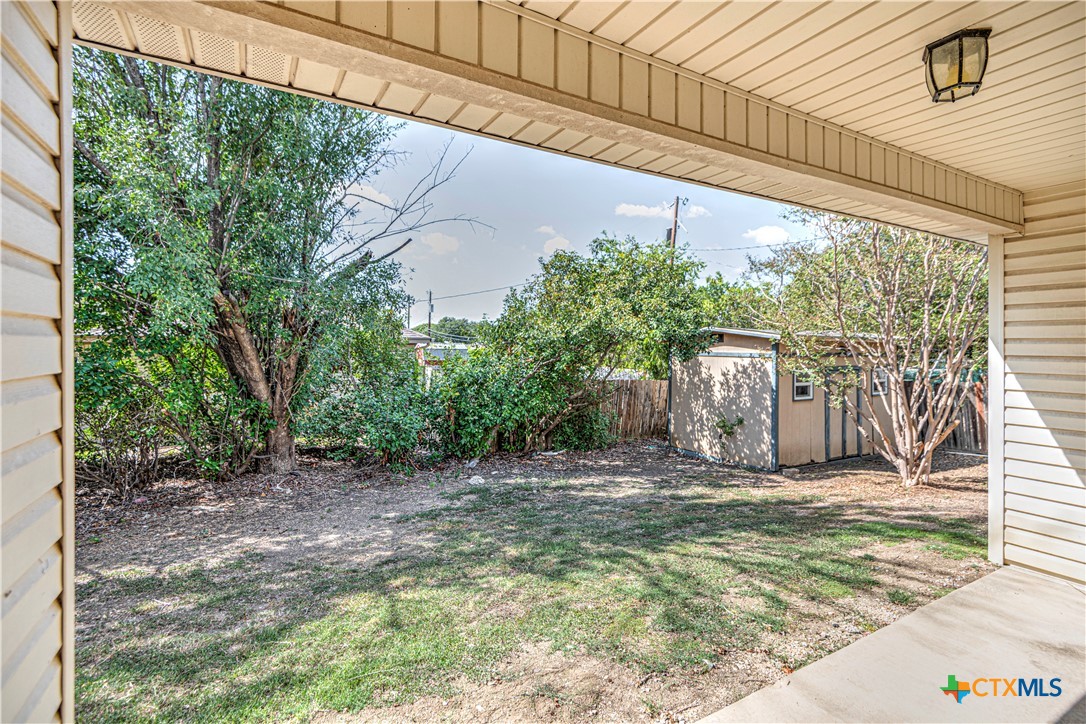 614 Sabine Circle Property Photo 34