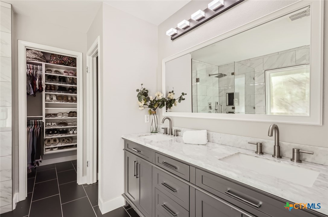 100 Kerley Drive Property Photo 16