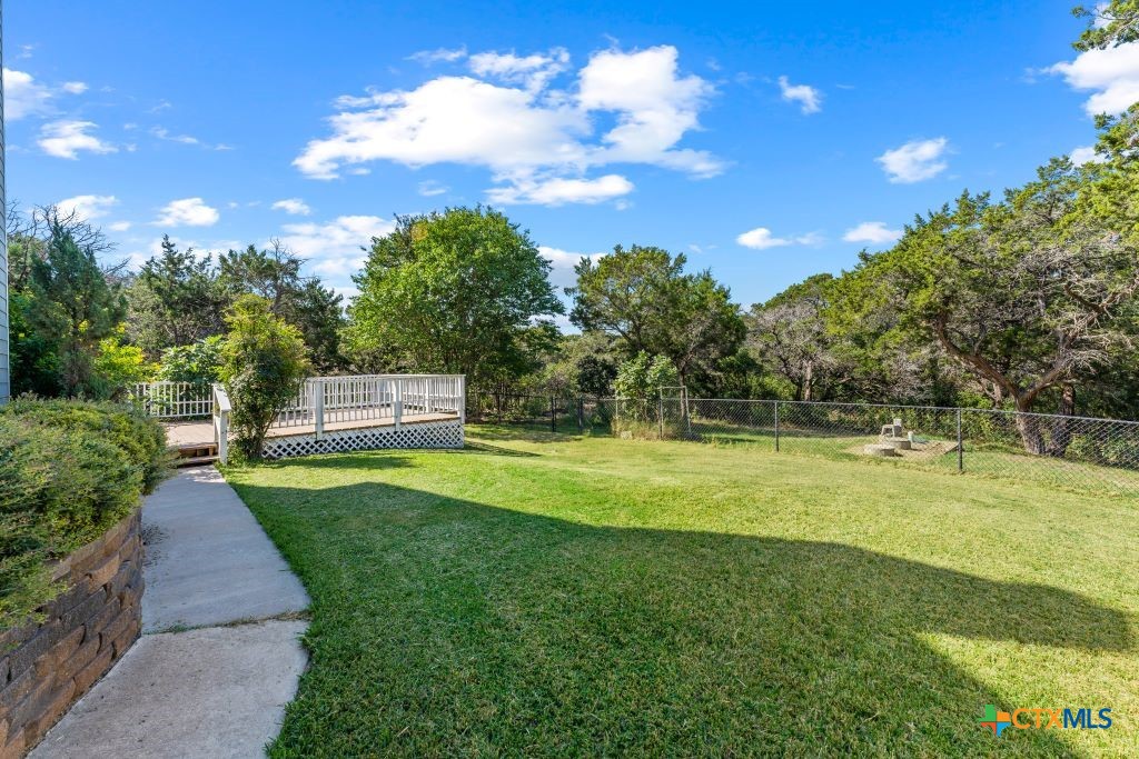 16047 Charlya Drive Property Photo 10