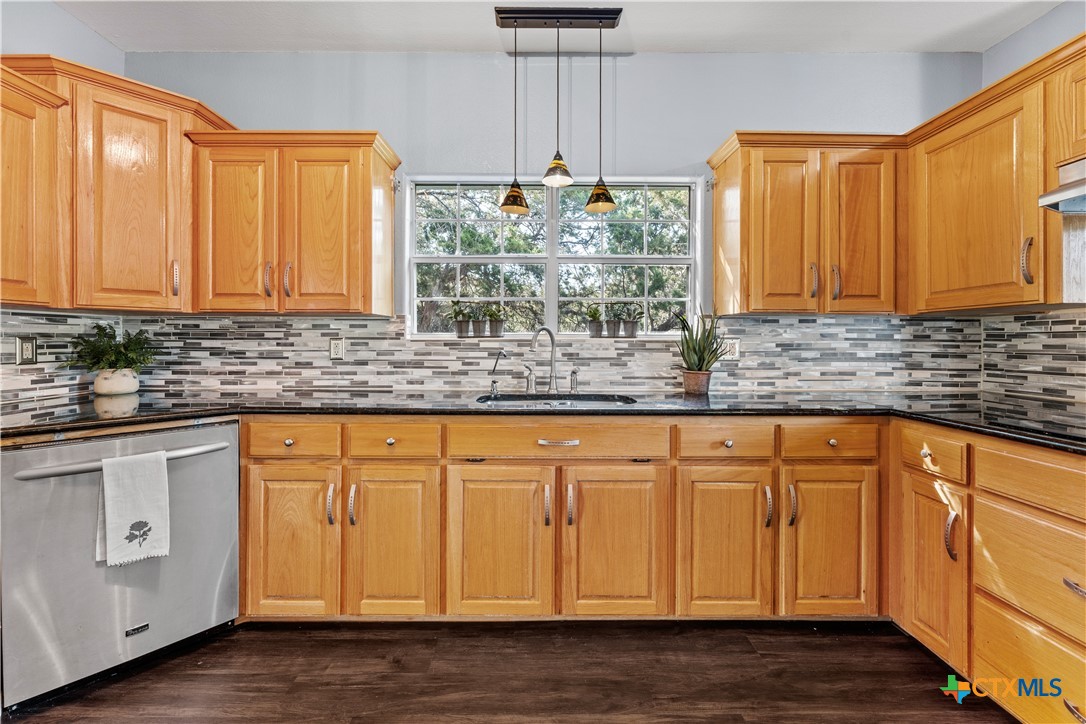 16047 Charlya Drive Property Photo 23