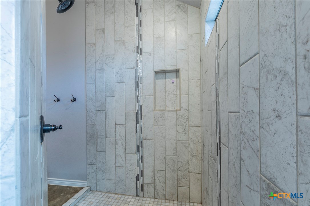 243 Canaan Drive Property Photo 12