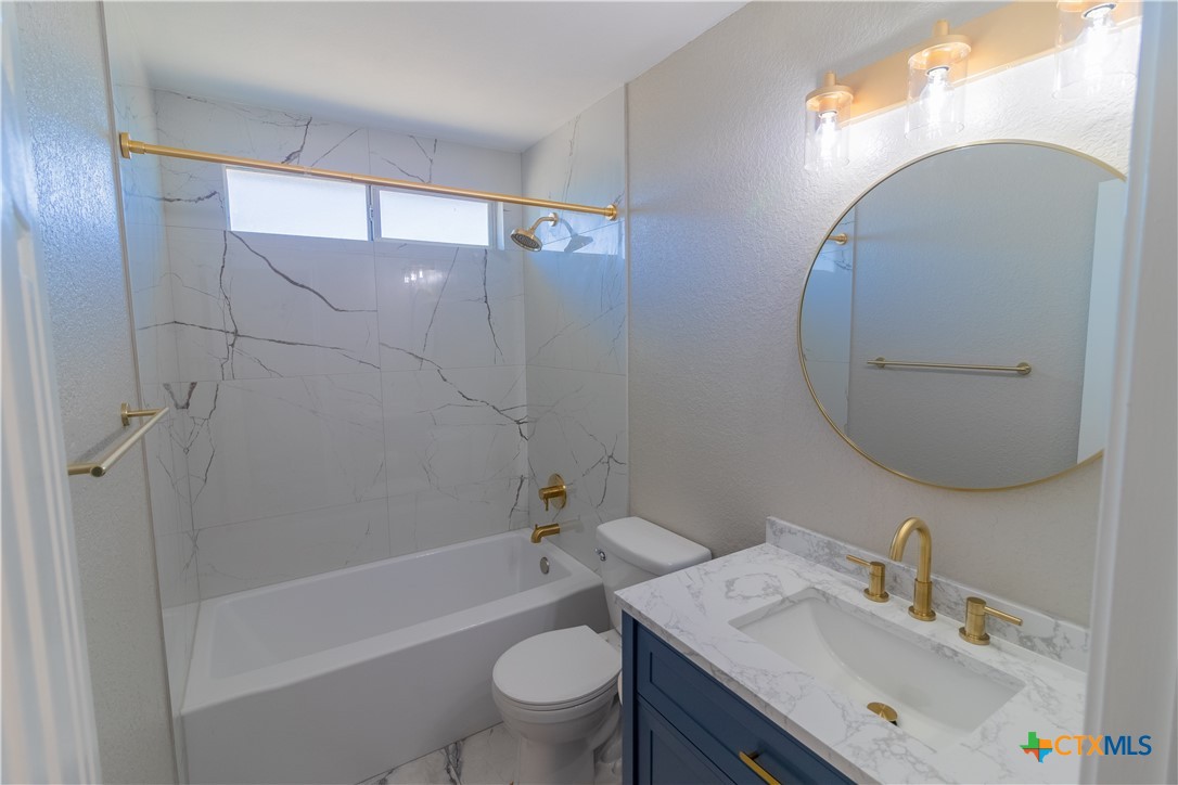 3611 Rainforest Lane Property Photo 23