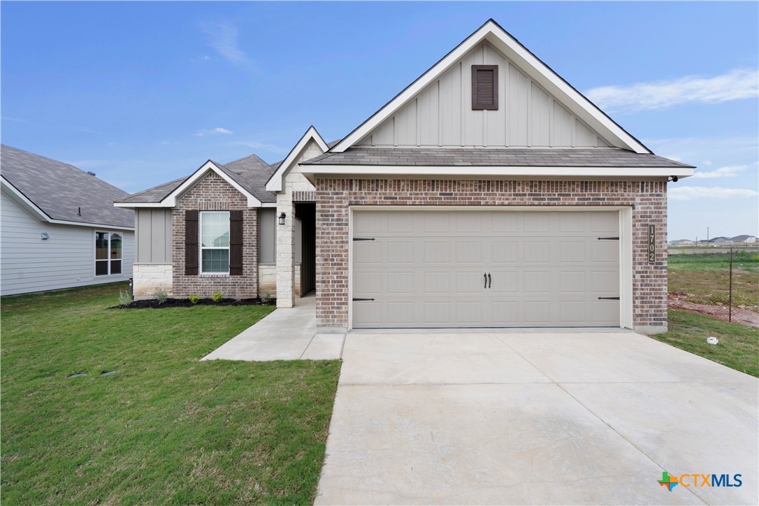 1702 Wellborn Drive Property Photo 1