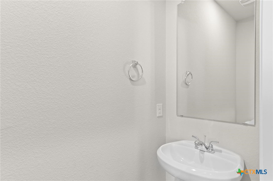 104 Huckleberry Lane Property Photo 25