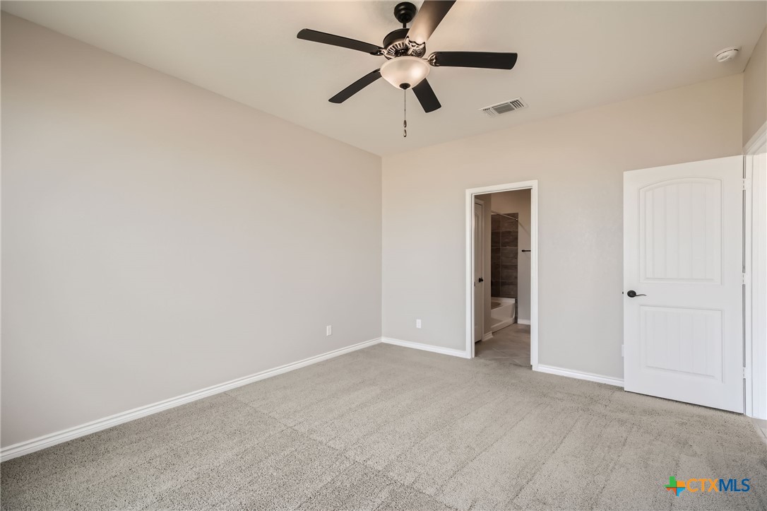 216 Deer Crest Drive Property Photo 18