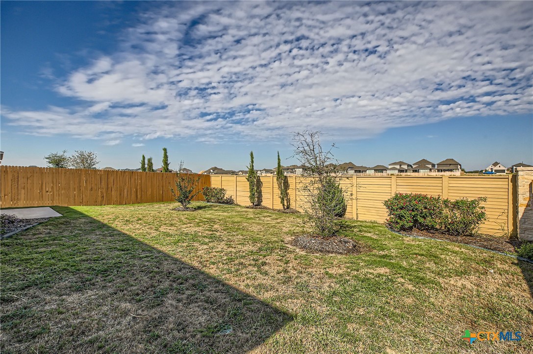 216 Deer Crest Drive Property Photo 28