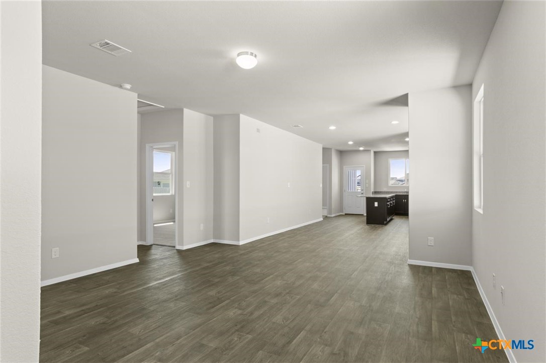 121 Bluestem Drive Property Photo 14