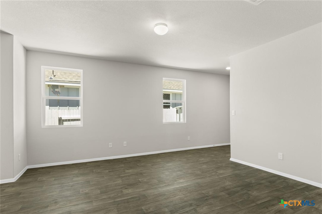 121 Bluestem Drive Property Photo 21