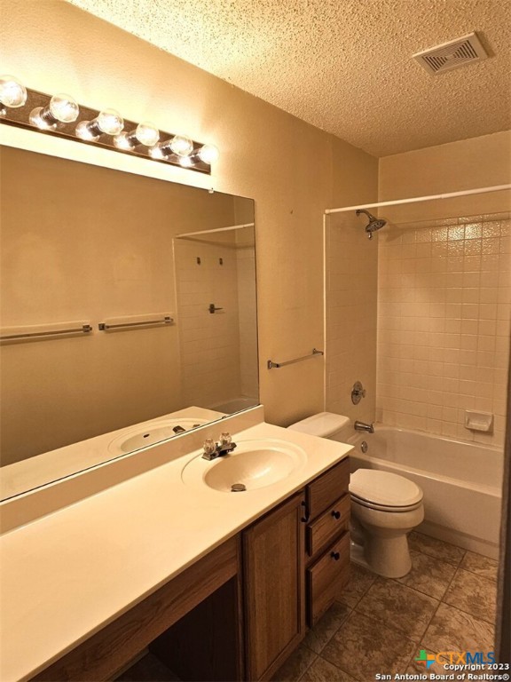 1551 Jasmine Property Photo 12