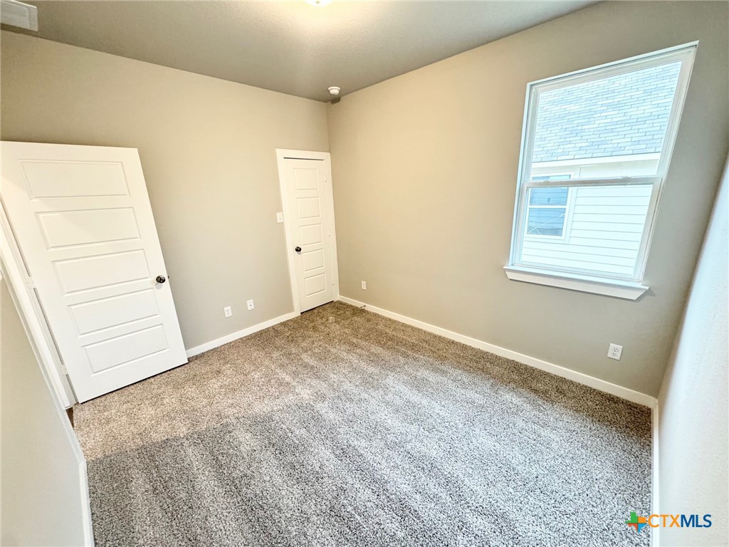 1529 Hillside Drive Property Photo 11