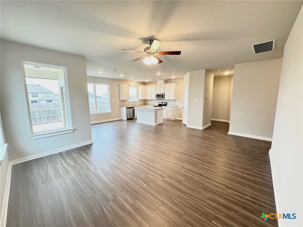 1529 Hillside Drive Property Photo 13