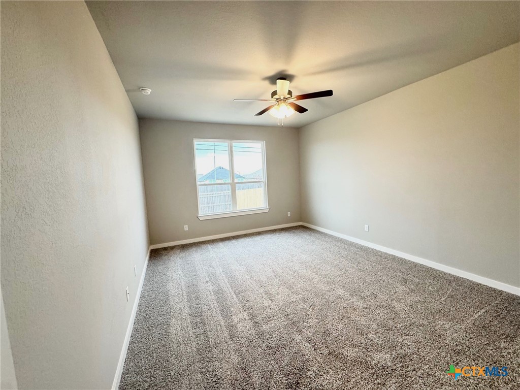 1529 Hillside Drive Property Photo 16