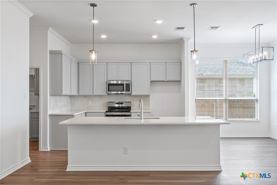 7217 Touchstone Drive Property Photo 12