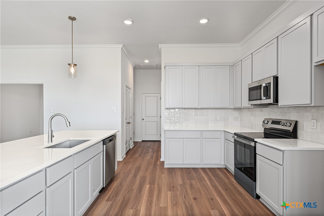 7217 Touchstone Drive Property Photo 17