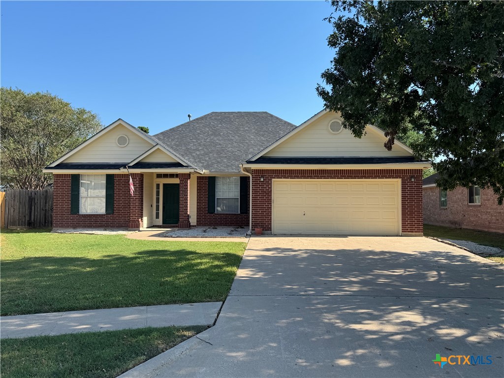 107 Village Green Property Photo 1