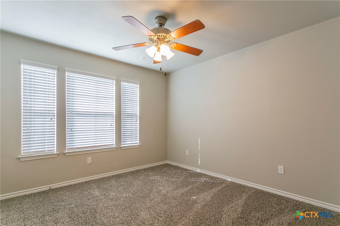 601 Westfield Boulevard Property Photo 11