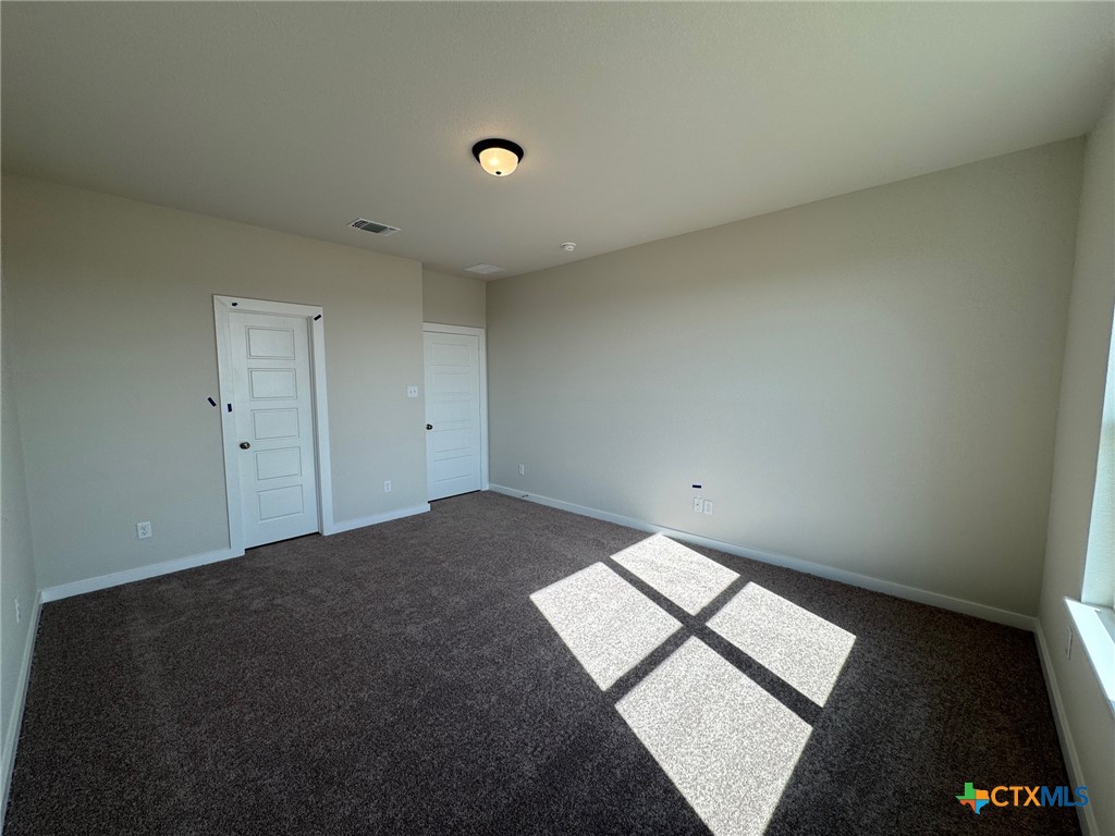 925 James Parker Circle Property Photo 9