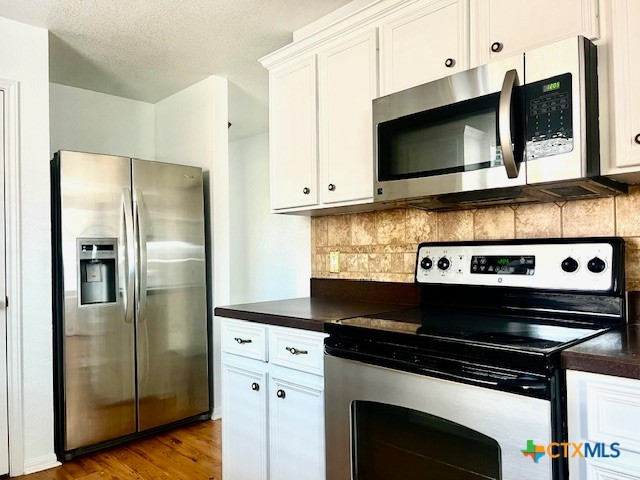 2306 Mikulec Drive Property Photo 7