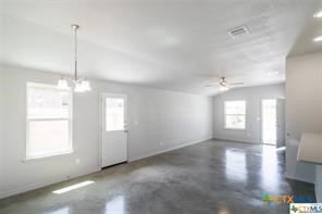 316 Lowes Boulevard Property Photo 4
