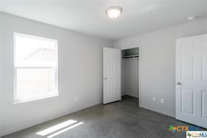 316 Lowes Boulevard Property Photo 12