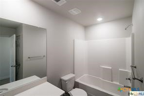 316 Lowes Boulevard Property Photo 14