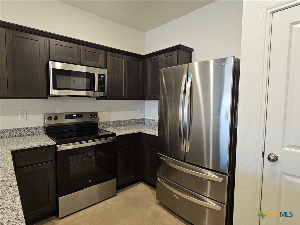 1262 Lehmann Drive A Property Photo 6