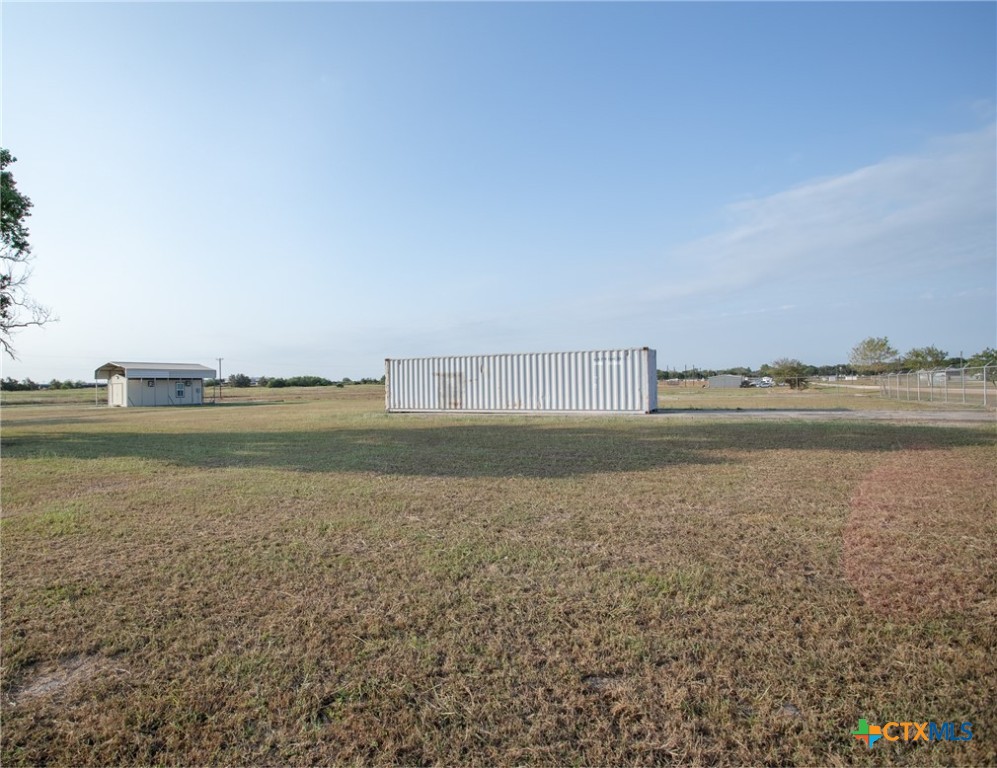 400 Warehouse Road Property Photo 17