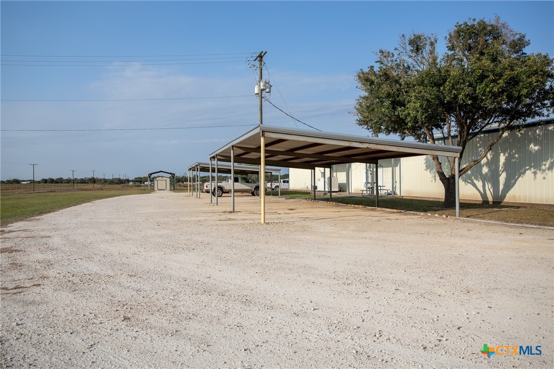 400 Warehouse Road Property Photo 24