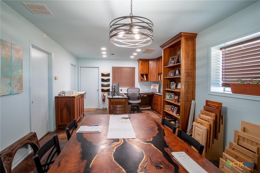 400 Warehouse Road Property Photo 42