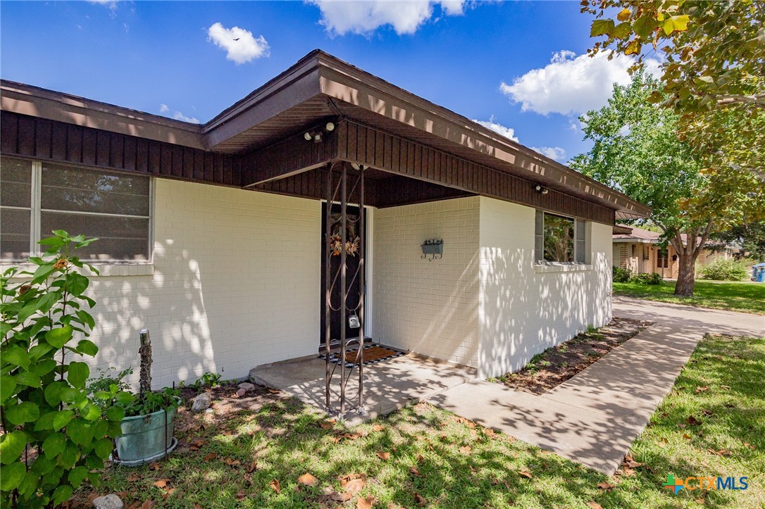 2225 Mcpherson Drive Property Photo 25