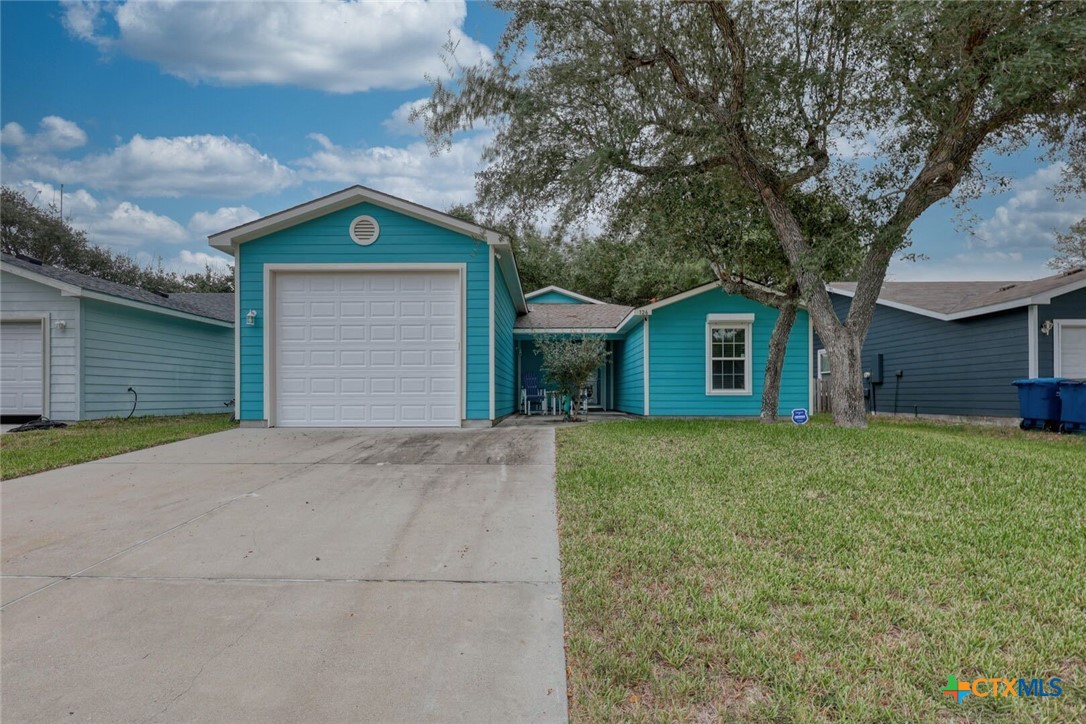 126 Breezy Street Property Photo 2