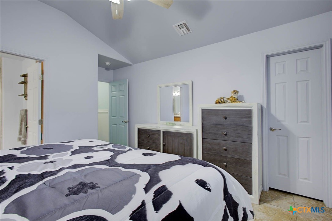 126 Breezy Street Property Photo 16
