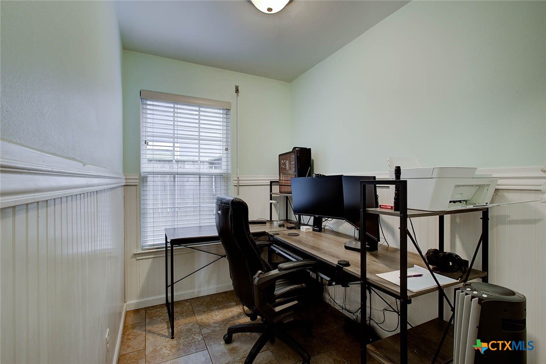 126 Breezy Street Property Photo 19