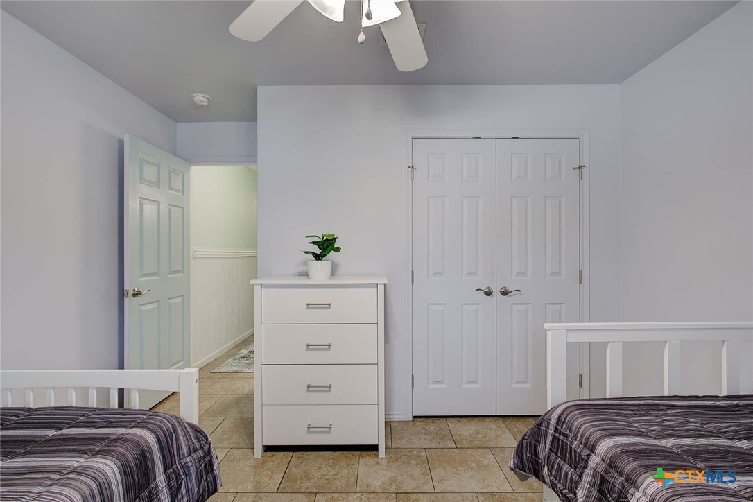 126 Breezy Street Property Photo 22