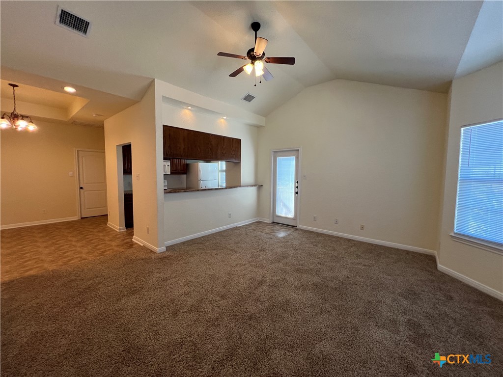 1268 Hillcrest Drive Property Photo 7