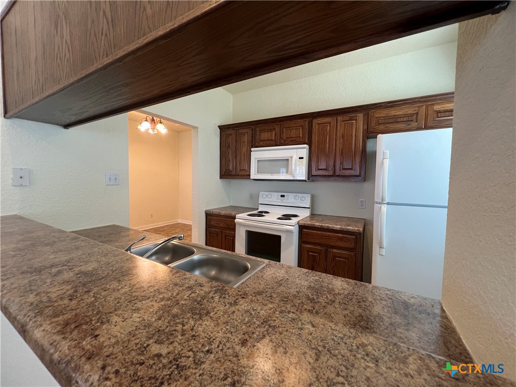 1268 Hillcrest Drive Property Photo 15