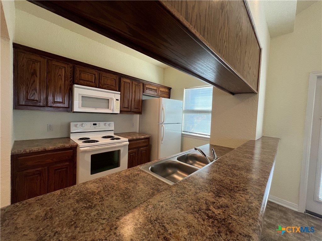 1268 Hillcrest Drive Property Photo 16