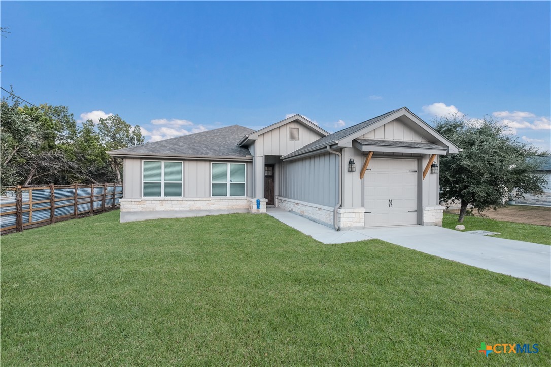 1163 Lavaca Property Photo 6