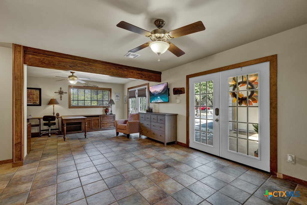 2198 Lakeshore Drive Property Photo 15