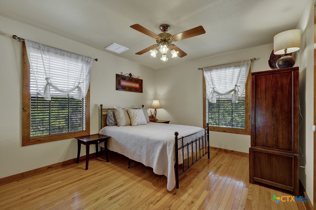 2198 Lakeshore Drive Property Photo 25