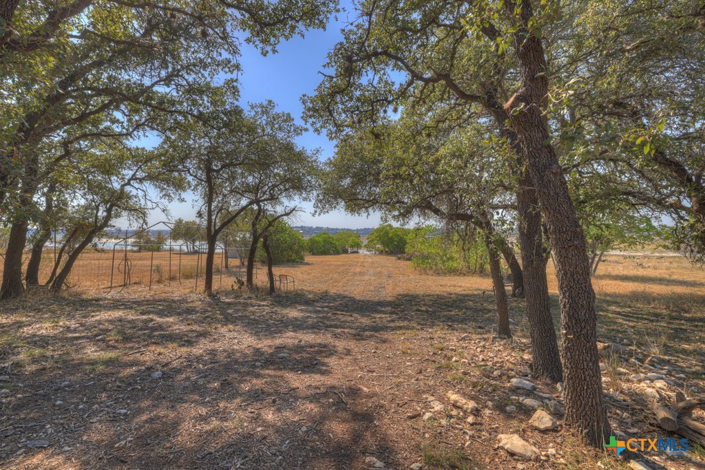 2198 Lakeshore Drive Property Photo 42